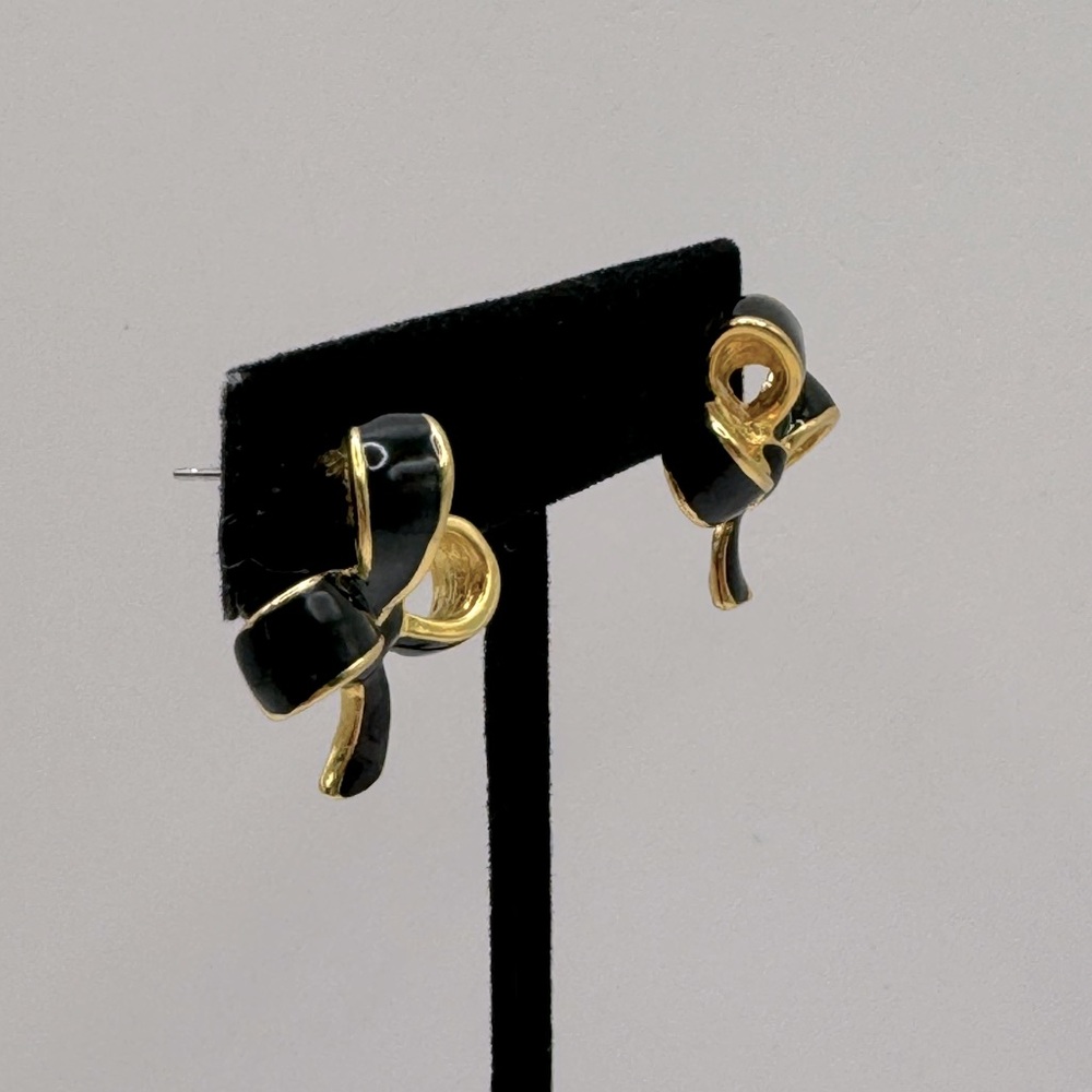 VINTAGE Enamel Bow Earrings - Picture 3 of 11